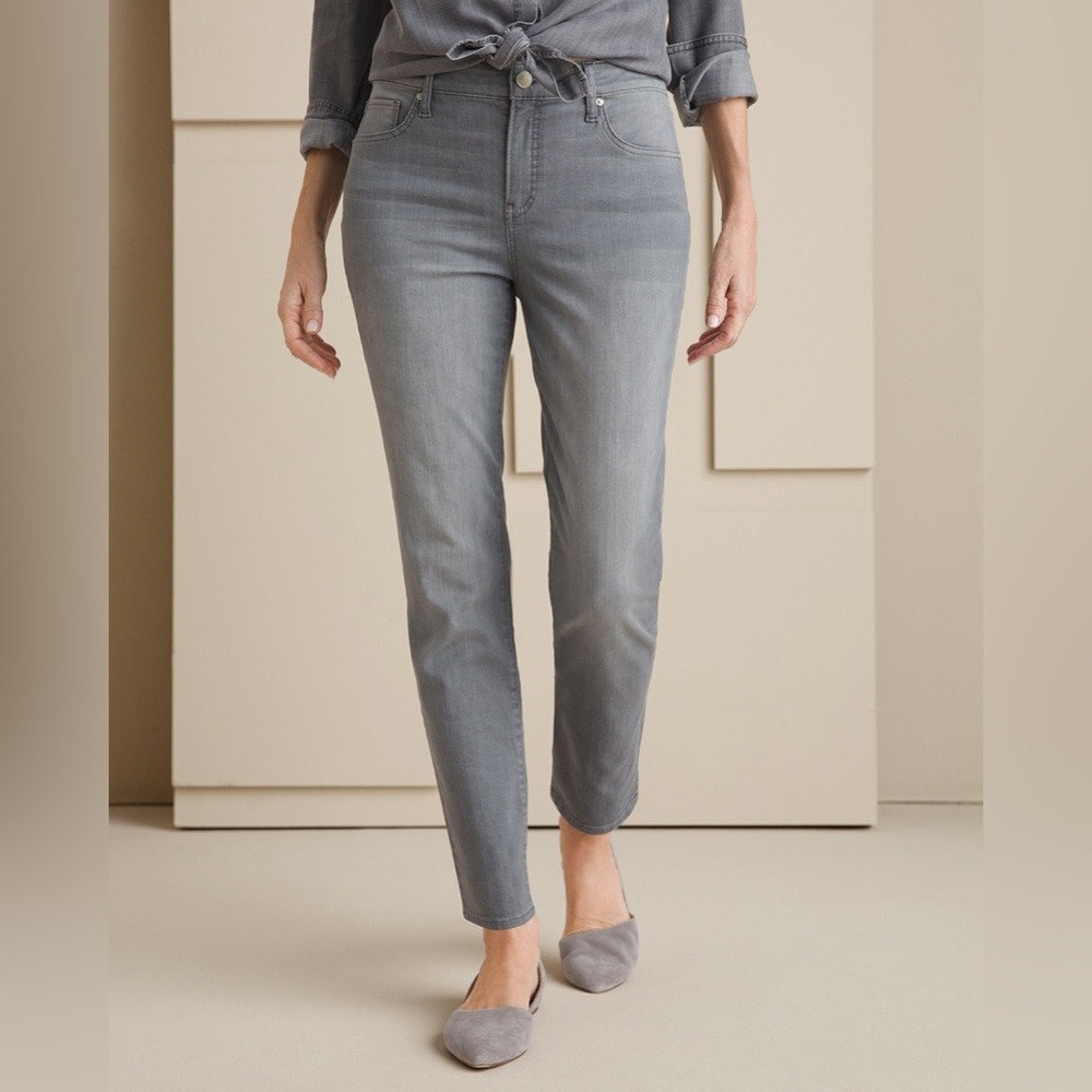 SO SLIMMING By CHICO’S Grey Cotton Denim Jeans Women’s Size 5 (4/6)
